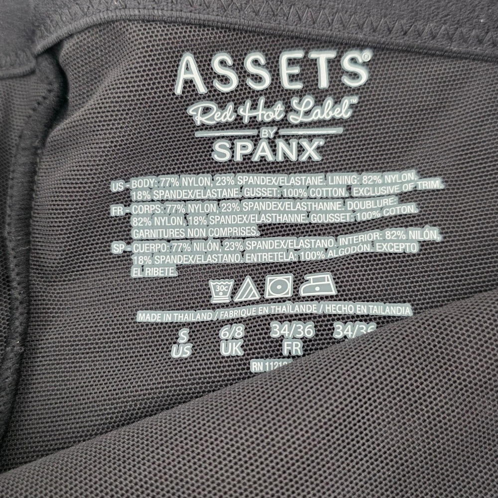 Spanx Assets Womens S Core Controllers Mid-Thigh Shorts in Black NWT - Picture 3 of 7